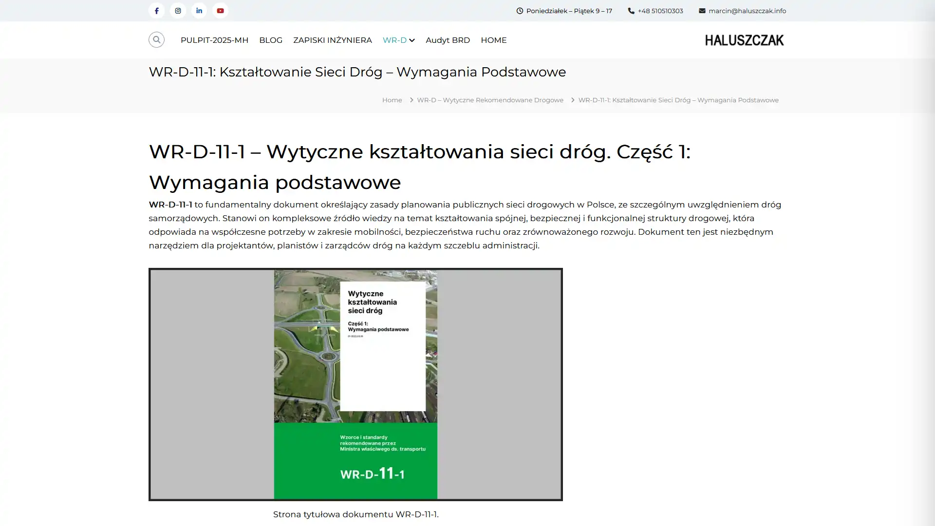 Inżynier pracujący nad nową bazą wiedzy WR-D. Na ekranie widać logo Wytycznych Rekomendowanych Drogowych.